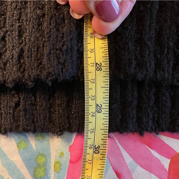 ADRIANNA PAPELL Nubby Sweater V-Neck Step Hem Black Medium - Picture 6 of 8